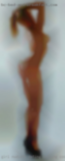 Girl nudists dating sucking cocks near Greensburg Indiana.